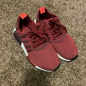 Nmd adidas tennis shoes size 6